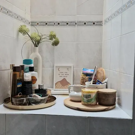 Eugenia Appartement *