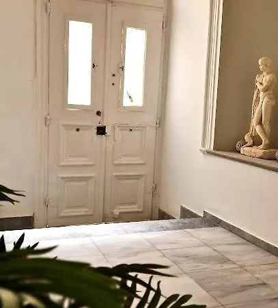 Eugenia Appartement *